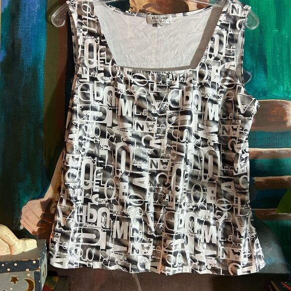 Monochrome Graphic Women's Tank Top XL - Picture 3 of 15